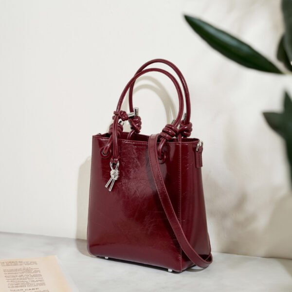 画板 5 2025 Leather Bucket Bag | Oil Wax Genuine Leather Tote & Crossbody Handbag
