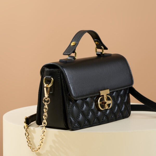 Quilted Leather Shoulder Bag – Women’s Commuter Handbag