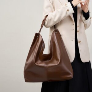 commuter shoulder bag