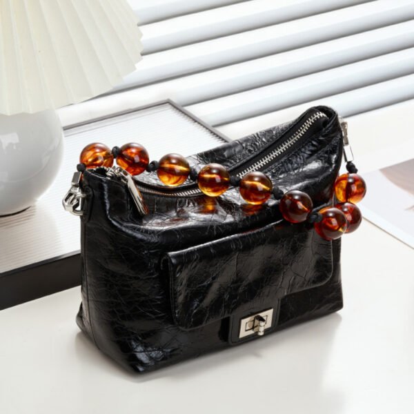 Vintage Oil Wax Leather Shoulder Bag | Pleated Beaded Chain Crossbody Handbag