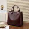 画板 6 Leather Bucket Tote Bag — Stylish Autumn Winter Handbag