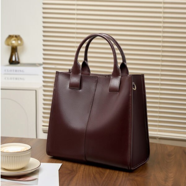 画板 6 Leather Bucket Tote Bag — Stylish Autumn Winter Handbag