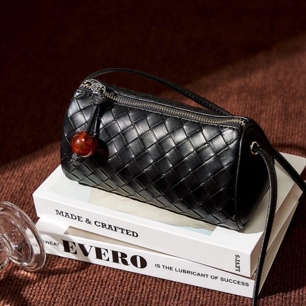 Fashion Woven Leather Bucket Bag | Versatile Pillow Shoulder & Crossbody Bag