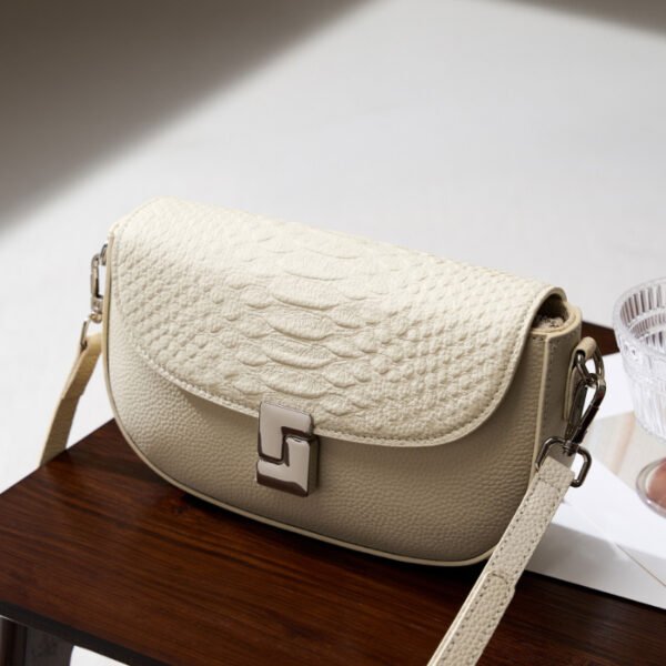 Crocodile Pattern Leather Shoulder Bag | Large Capacity Women’s Crossbody