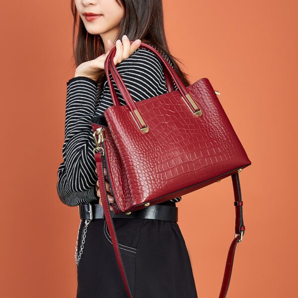 Genuine Leather Shoulder Bag — Crocodile Texture Elegant Design
