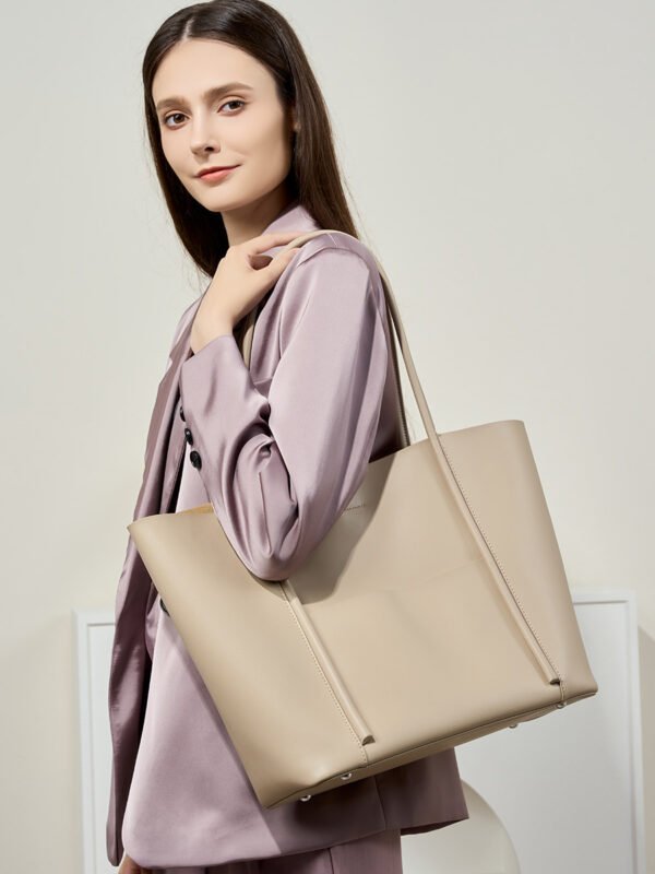 Genuine Leather Tote Bag — Large Capacity Work & Commuter Bag for Women