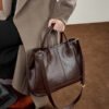 Genuine Leather Tote Bag — Large Capacity Fashionable Shoulder Bag for Women