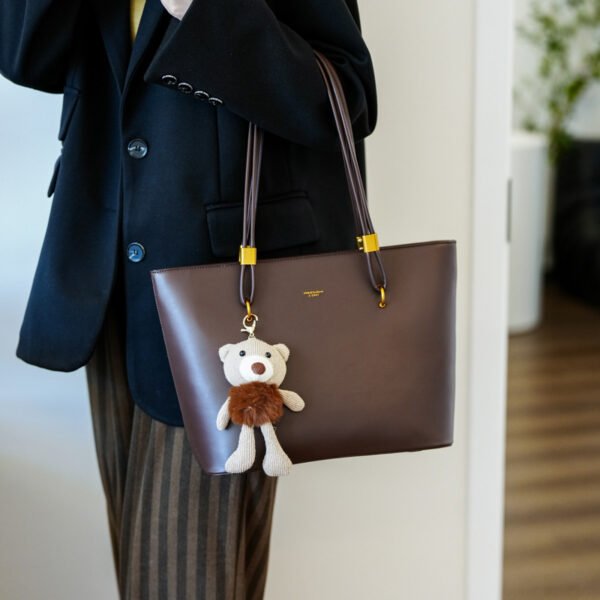 PU Solid-Color Tote Bag — Spacious & Minimalist Everyday Carry