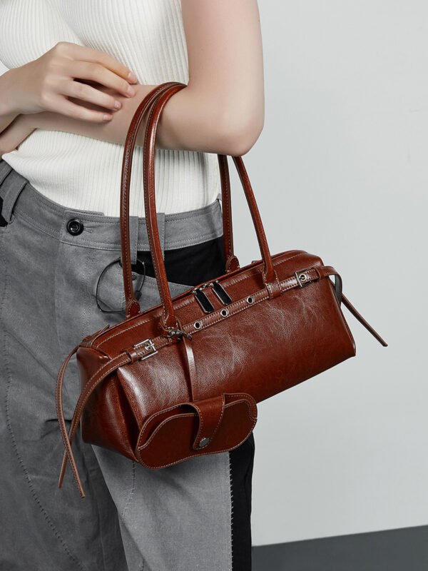 主图-04 Retro Moto-Style Leather Baguette Handbag — Belt-Detail Edge & Urban Cool