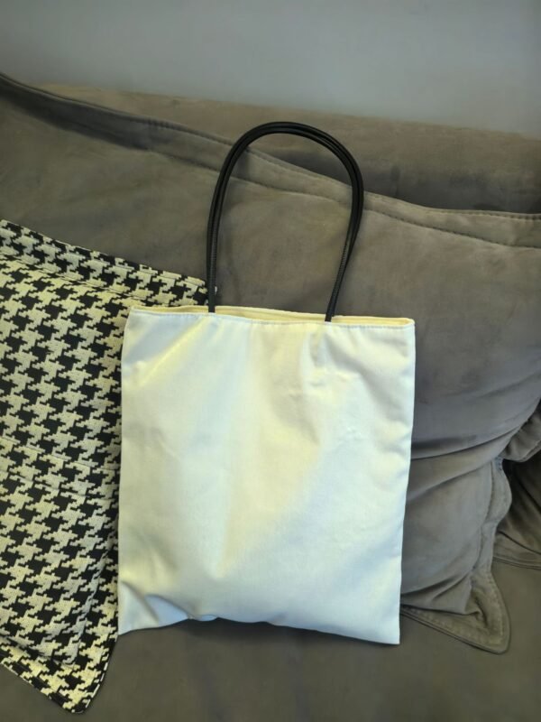 主图-08 Silk Lacquer-Inspired Creative Tote Bag — Lightweight Artistic Design