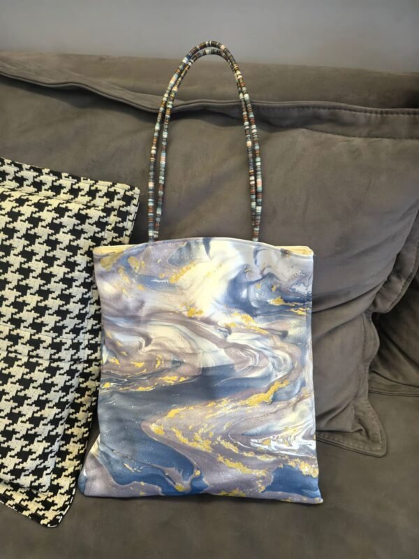 主图-09 Silk Lacquer-Inspired Creative Tote Bag — Lightweight Artistic Design