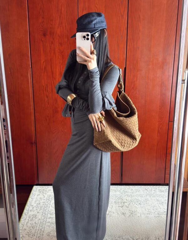 详情-04 Suede Woven Tote Bag — Soft Texture & Large Capacity