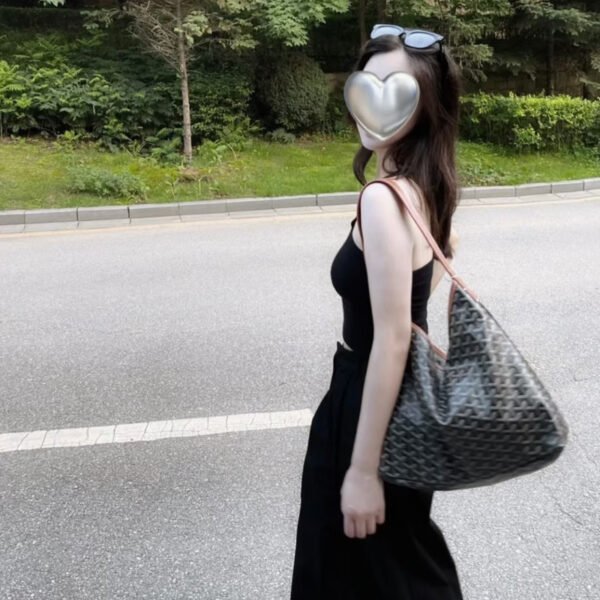 详情-10 PU Printed Double-Sided Tote Bag — Versatile Daily Carry