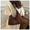 详情-13 PU Underarm Tote Bag — Minimal Urban Retro Shoulder & Crossbody Bag