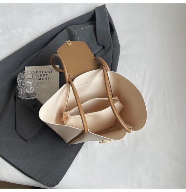 详情-19 PU Underarm Tote Bag with Insert — Large Capacity Urban Crossbody & Shoulder Bag