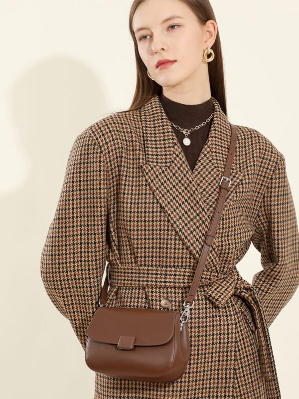 主图-04 Genuine Leather Crossbody Bag — Forest-Inspired Soft Vintage Design