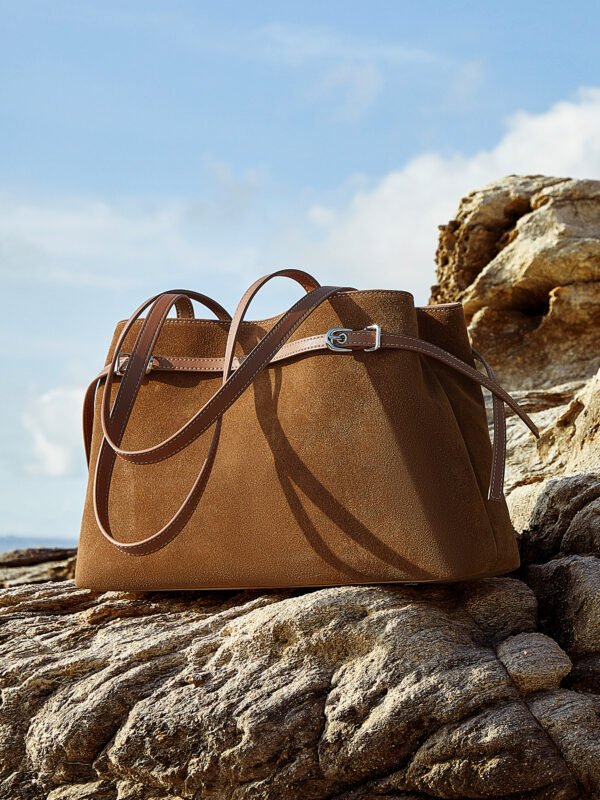 主图-11 Genuine Leather Commuter Bag — Suede Texture Large Capacity Design