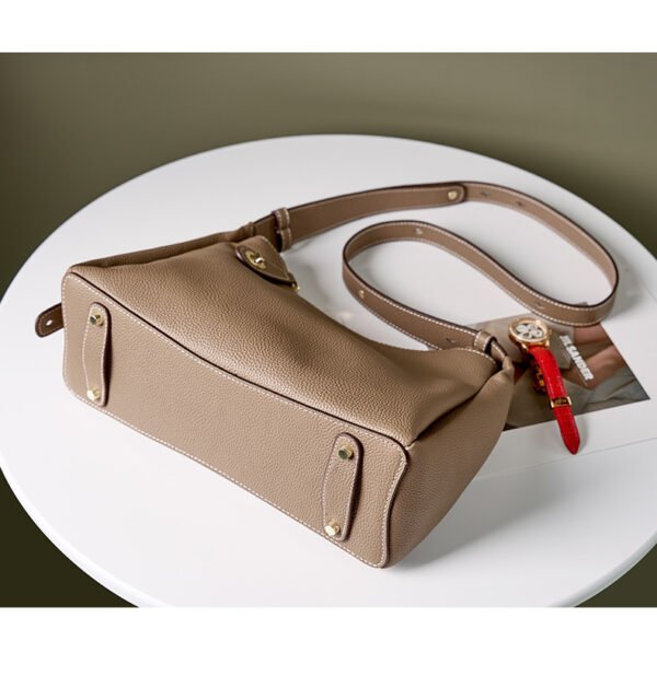 Genuine Leather Messenger Bag — Elegant Vintage Shoulder & Crossbody Design