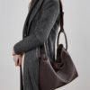 Top-Grain Leather Bucket Bag 2026 New Style Minimalist Commuting Genuine Leather Women‘s Handbag Handheld Vegetable Basket Bag Crossbody Bag